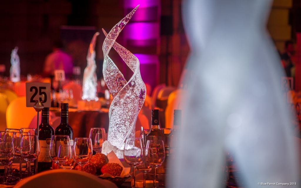 TableArtUK's tweet photo. Wow... Incredible! Amazing work guys @BlueParrot_ #SSHF15 looks stunning! https://t.co/8KTwvcPE3L
