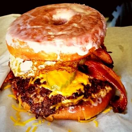 Serving lunch at <a href="/777PostOakBlvd/">777 Post Oak Blvd</a> 

  777 Post Oak Blvd

goo.gl/maps/BbgPzid38…

11-2pm

Are u ready for this?????