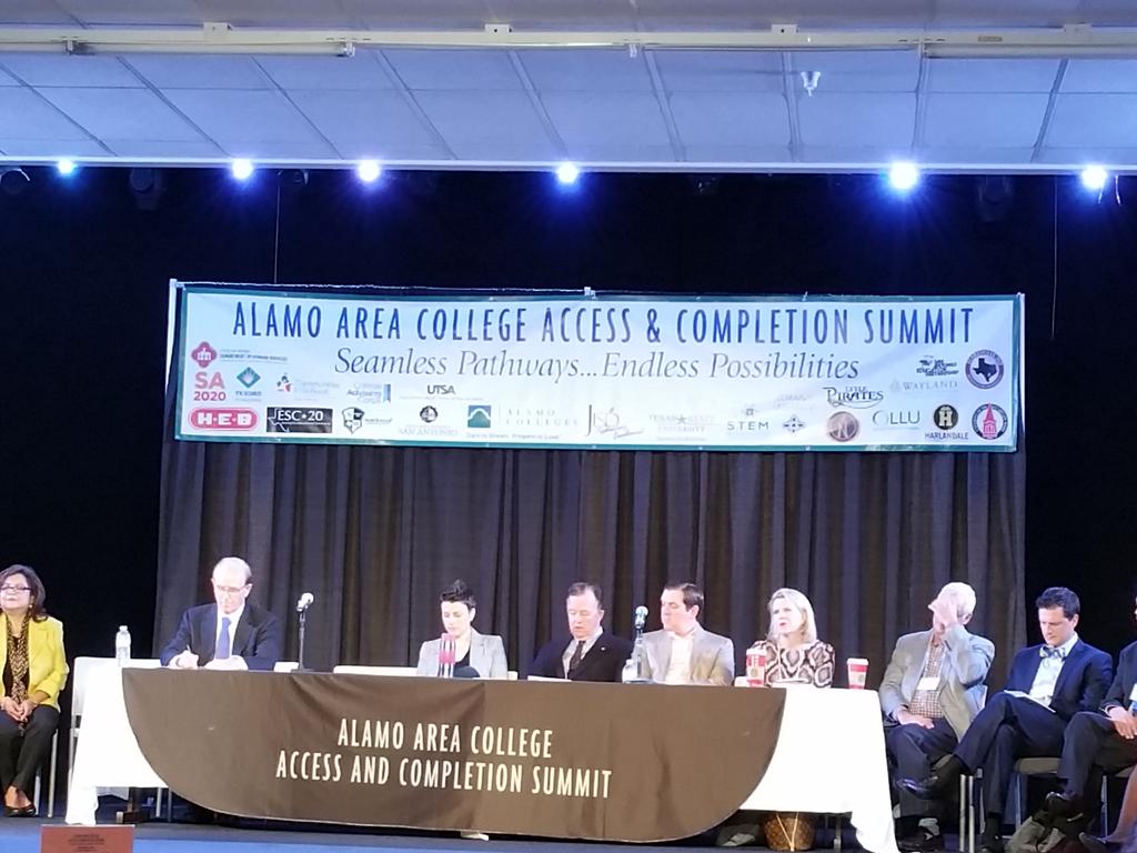 UTSAadvising's tweet photo. #UTSAadvising at the Alamo Area College Access &amp; Completion Summit along w/community leaders. #SeamlessPathways https://t.co/SJuc7ADkql