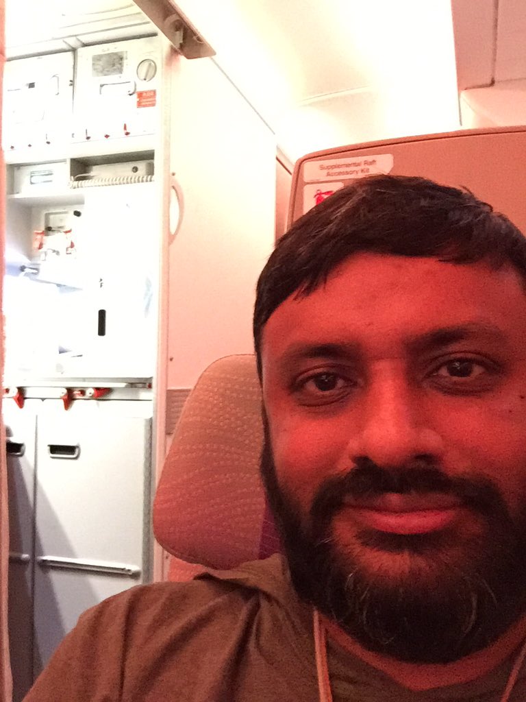 ramsridharan's tweet photo. Tweeting from 41000 feet. Just cos! #funtechnology https://t.co/CT6ZbHPjlV