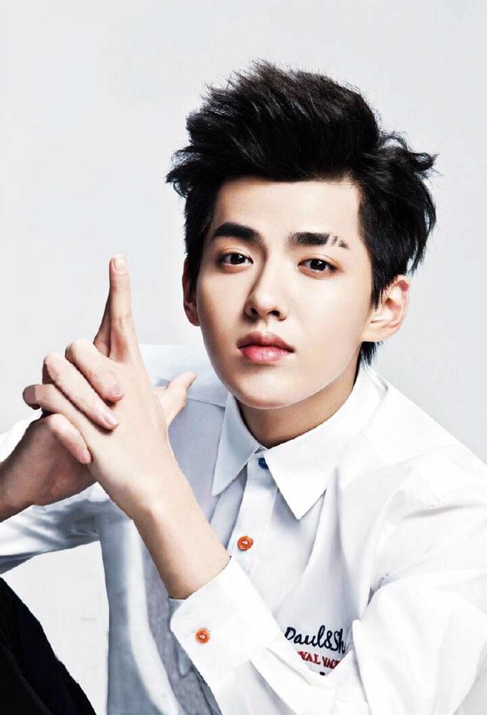 Happy birthday kris wu yi fan you precious giant 