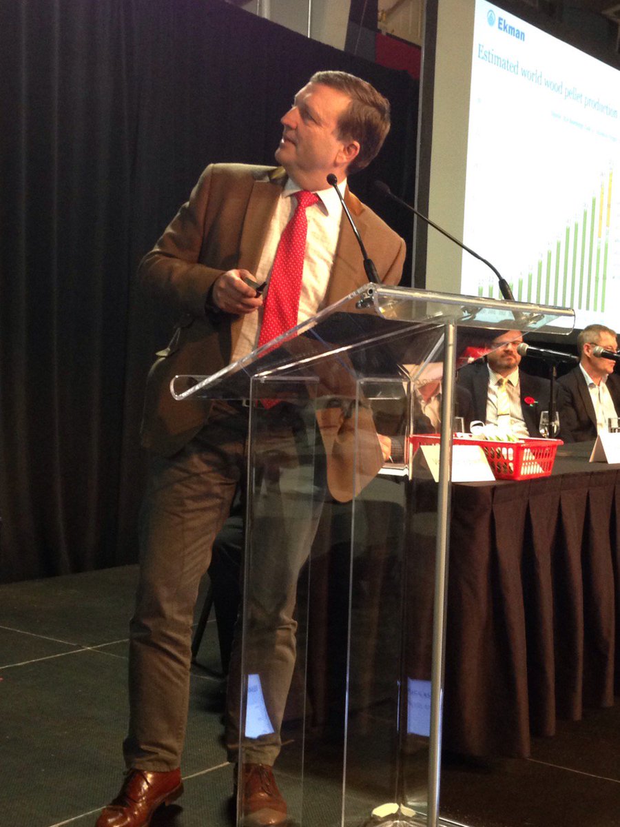canadianbiomass's tweet photo. Ekman's Arnold Dale discusses Russian and Baltic pellet competition #WPAC2015 https://t.co/DQXj6rLJEH