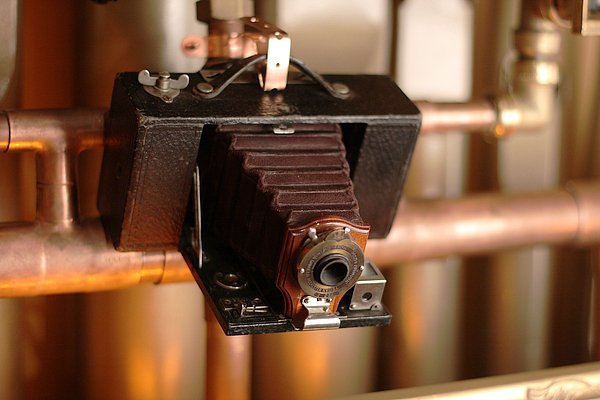 BradChacos's tweet image. This Steampunk PC's insanely cool. Check out the webcam! steampunkworkshop.com/organ-cockpit-…