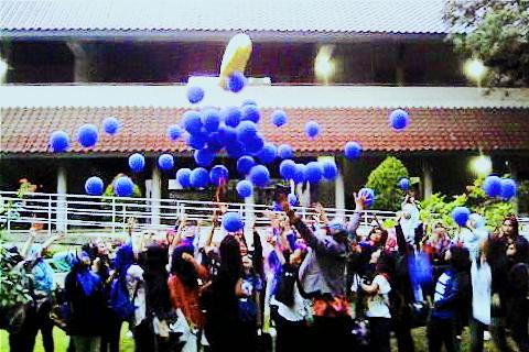 SUJUforINA's tweet photo. thanks for always beside us &amp; growing old together with us. let's spend happiness together #10YearsWithSuperJunior https://t.co/52oxZ7eP3G