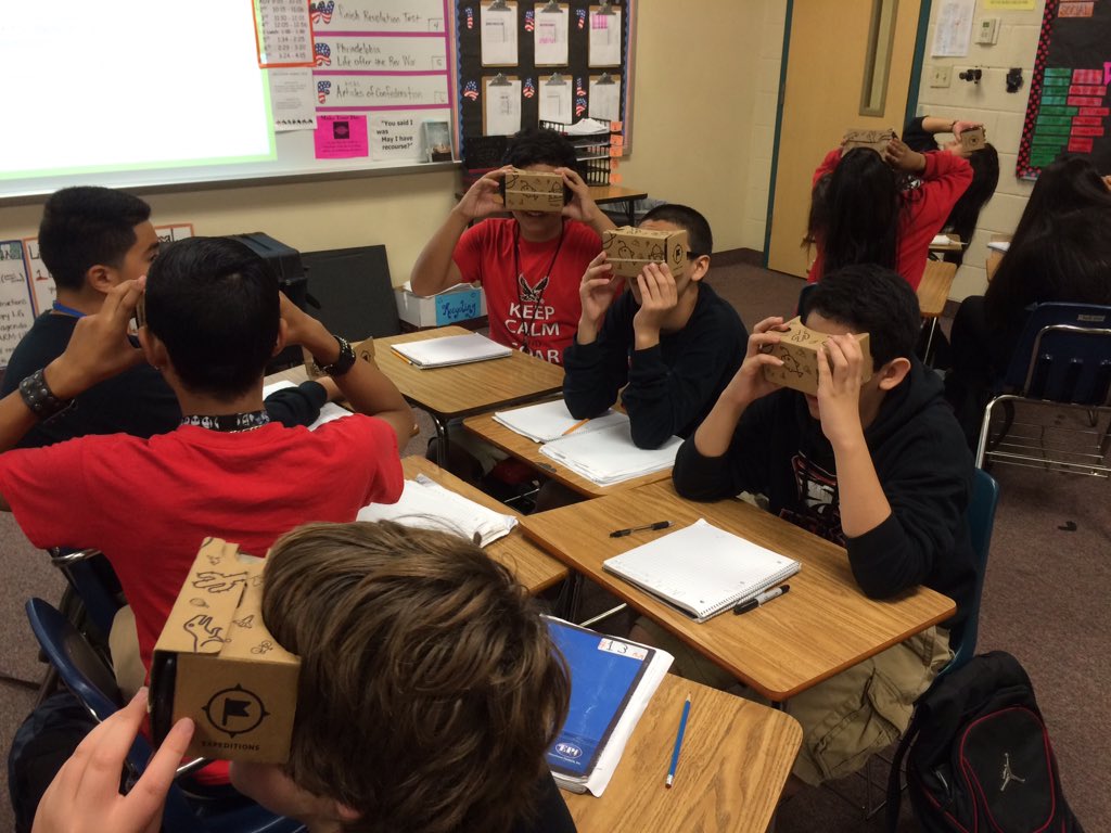 lkdelay's tweet photo. Google Expedition #PerryMS using Google Cardboard... what fun! #cfbisd #cfbits https://t.co/y0FCwgEtI0