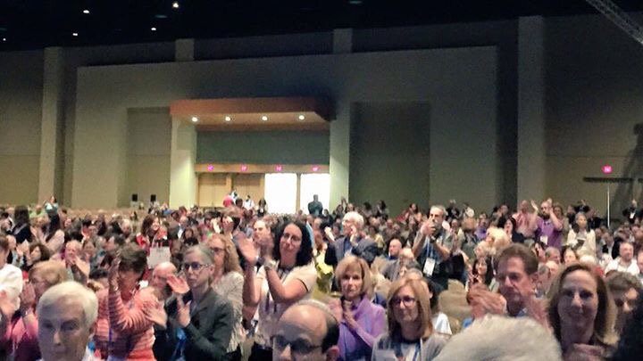 rachelklaser's tweet photo. Standing ovation as Reform Jewish Mvmt passes transequality resolution @TransEquality @TheRAC @URJ @HRC #Biennial15 https://t.co/XvgsubHdxB