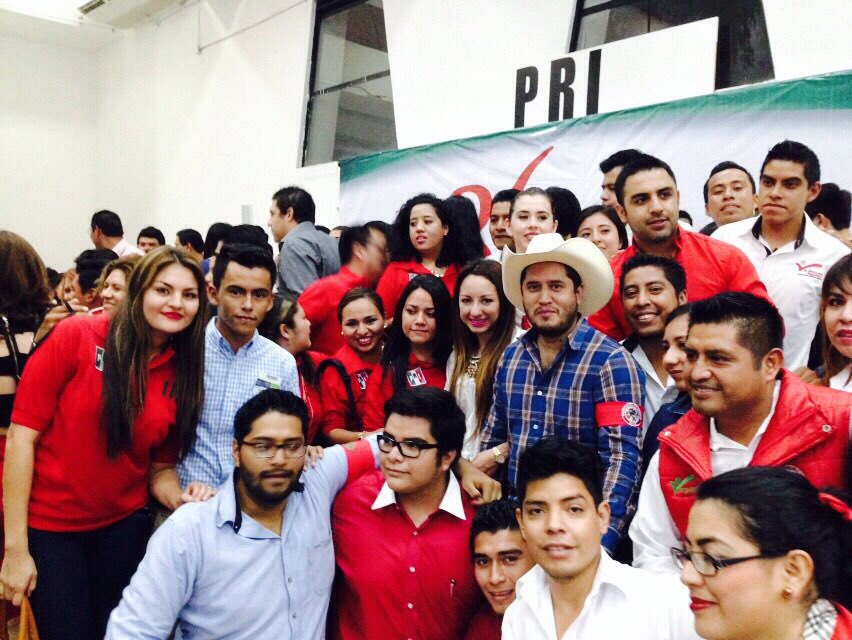 denrojas27's tweet photo. Líderes no seguidores #YoVoyConHiber #Cnc #Chiapas  @ManuelCota @ruben_escajeda @hibergordillo https://t.co/0gcuakPiCr