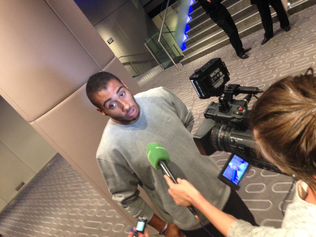 Paris2024's tweet photo. Après l'annonce du village olympique et paralympique, les ITW ... #Paris2024 https://t.co/yTLQHVh4jd