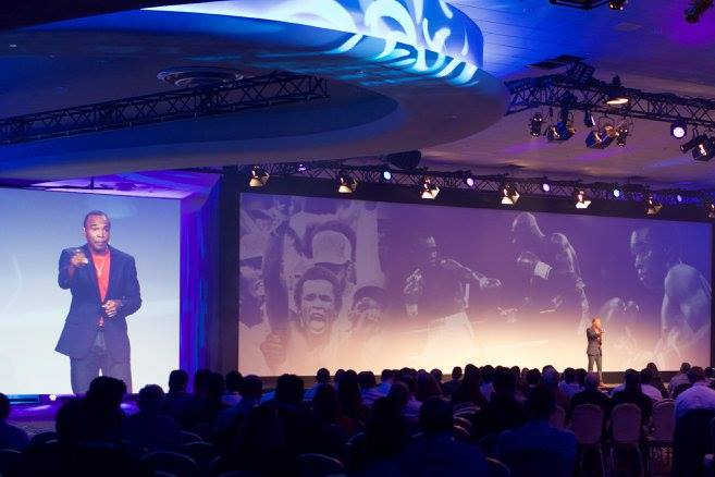 Genesys_LATAM's tweet photo. Vea nuestro álbum de fotos del #GForce15, evento que discutió las mejores prácticas en #CX: https://t.co/dCJuPim0Cz https://t.co/B9Zt5aKIiq