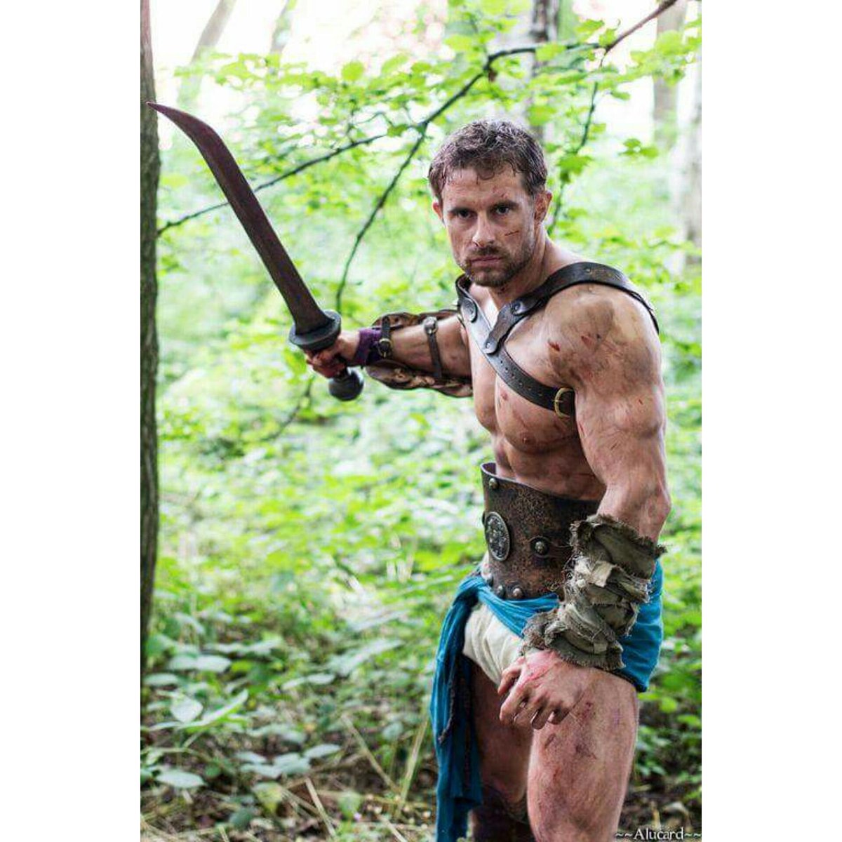 ChrisMason316's tweet photo. I am Spartacus! #Spartacus #gladiator #trainingforcosplay #kingofthenorthcosplays #muscleandfitness @SCosplays https://t.co/B4ZxJw9xZb