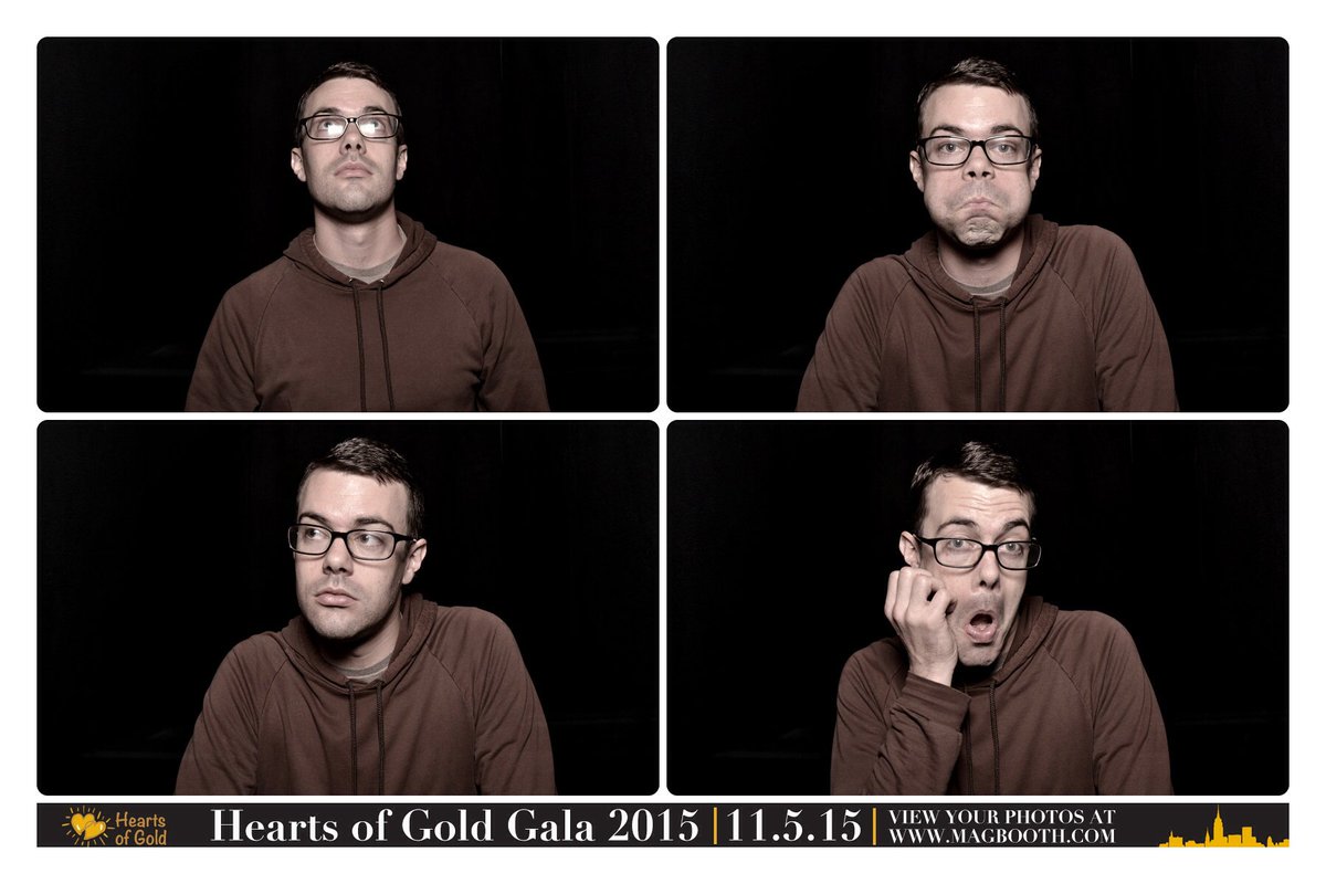 magboothevents's tweet photo. @ddrbaldwin Helping @HeartsofGoldNYC support moms & kids in shelters! #magbooth #heartsofgoldnyc https://t.co/FeaWUNwDit