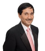 retail_banking's tweet photo. Watch Sarvesh Sarup, RBA faculty talk about why RBA progs are a must for #retailbankers: https://t.co/qscMBzWzlQ https://t.co/AW5QENb53O