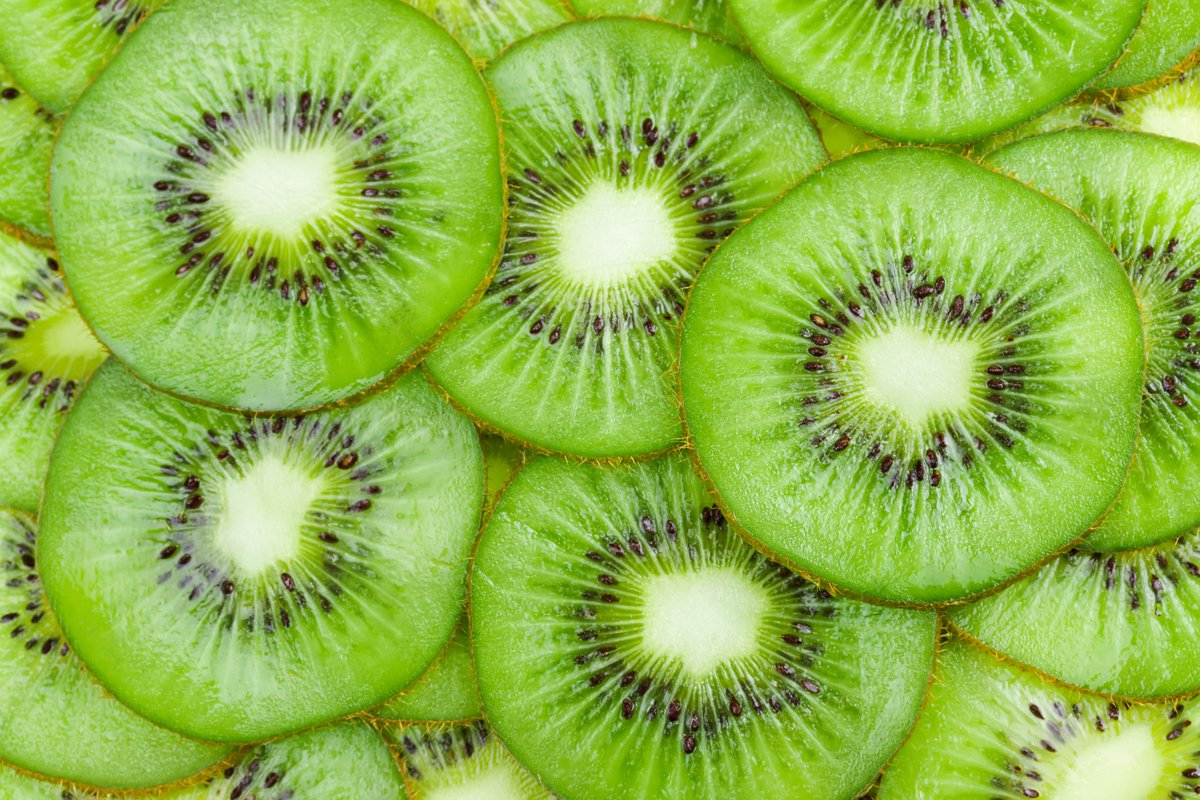 #kiwis to help you #sleep? Got to love #nature packed full of #vitaminc and #serotonin
psychologytoday.com/blog/sleep-new…
