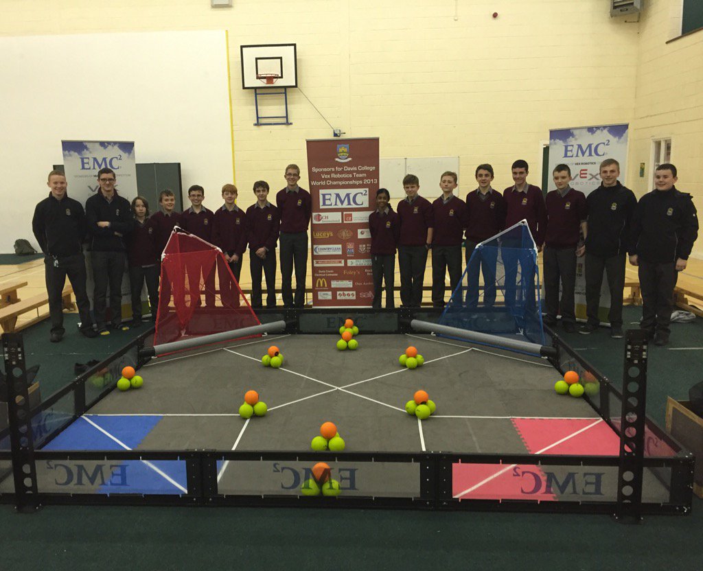 GeorgeFinnCork's tweet photo. @RoboticsDC thanks for all the help in the step up. @vexireland #emcvex https://t.co/rzqtJ8o0HG