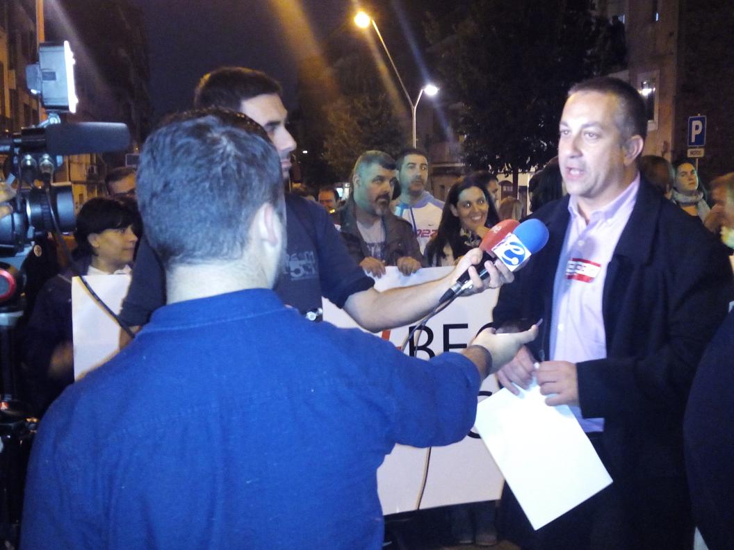 CCOOCOFIDIS's tweet photo. Entrevista al nostre Secretari General a  ETV i RNE. + beques Menjador + cohesió social @1971TONIMORA @ccoo_bll_apag https://t.co/Sf4YhKn3sY