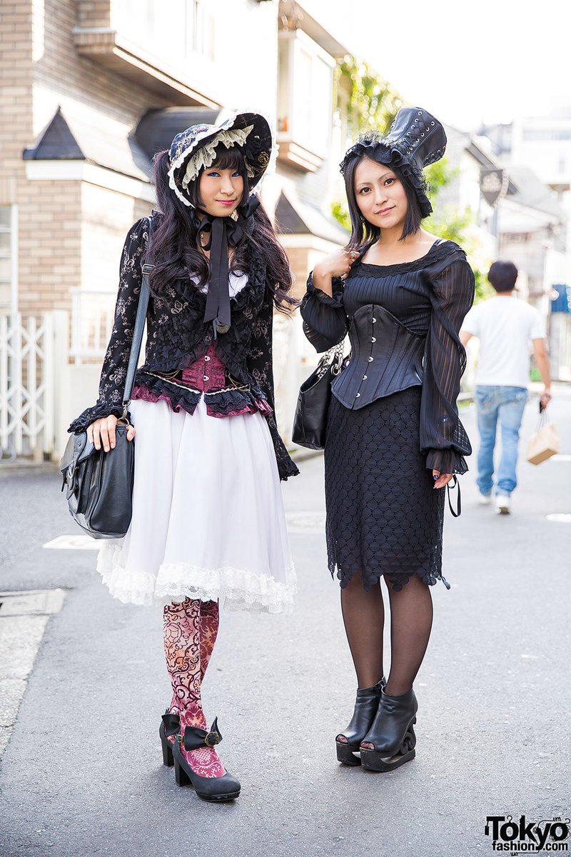 Gothic Harajuku girls in h.NAOTO, Alice & The Pirates, K.victoria