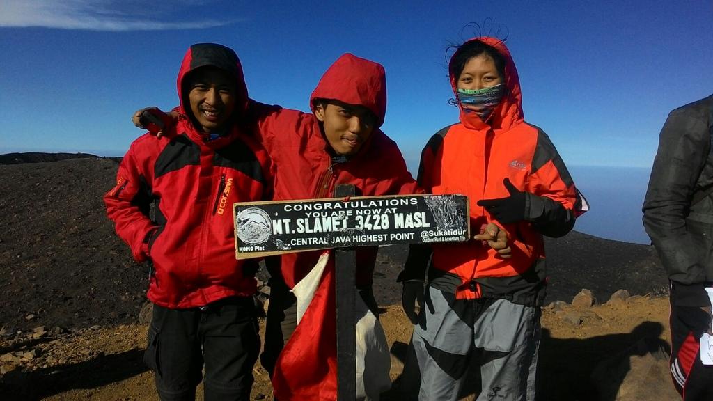 <a href="/sukatidur/">Setiyawan Mr.</a> trus trus kalo liatt ini lelahh nya swmbuhh gakk
(Yahh anggepa aja gadis kampung ktmh idolak)