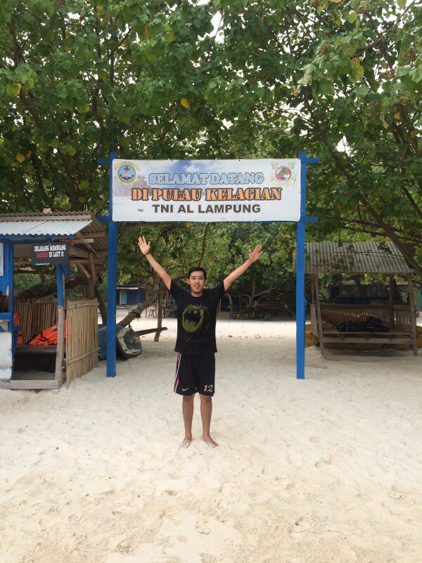 jokoganang12's tweet photo. wohooooooo @ParadaysID #ParadayShow #pulaukelagian #lampung https://t.co/VSHQeFCC4N