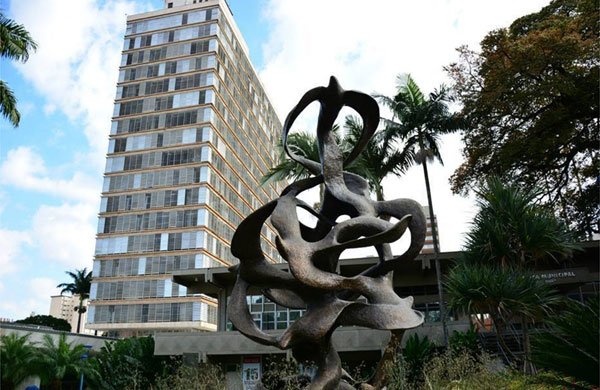 Em Campinas 449 comissionados terão que ser demitidos corre.io/WBKRFE
