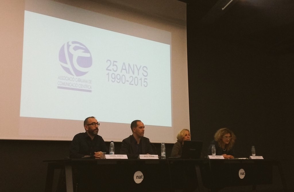 buscaciencia's tweet photo. La @ACCC_ fa 25 anys! Per mooooolts més!! #accc25 #accc25anys https://t.co/zk63a9fekU