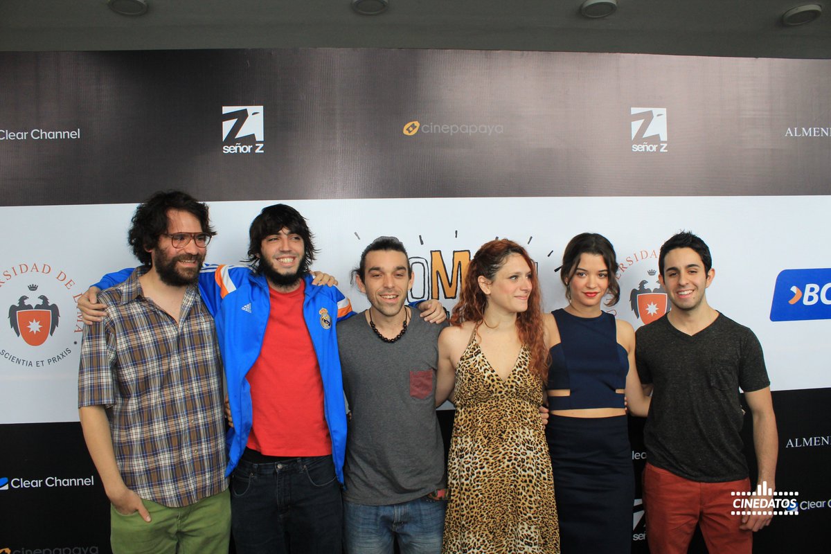 CinedatosOf's tweet photo. Ayer estuvimos en la conferencia de prensa de @ComoEnElCinePel
https://t.co/ptSZcm3B9P
#Estreno 12 Nov
#Cinedatos https://t.co/cIx63lromI