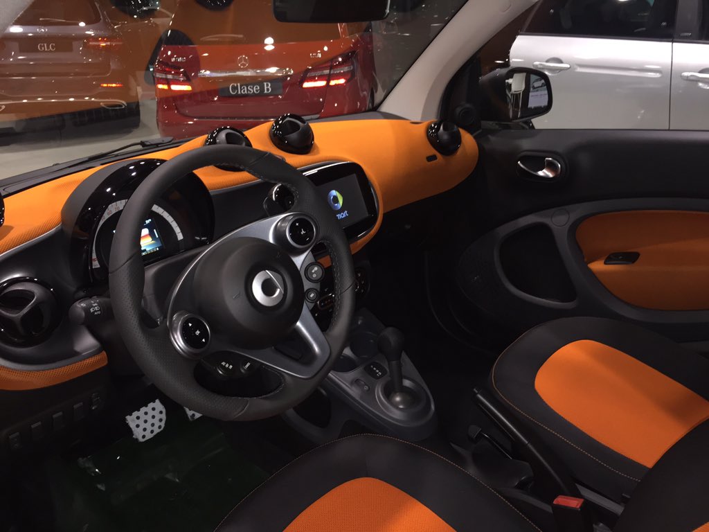 SMARTVALLES's tweet photo. Smart Fortwo aut 90cv km0 https://t.co/bd6u8s9TN1
