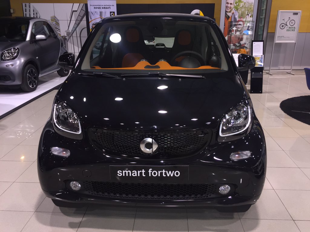 SMARTVALLES's tweet photo. Smart Fortwo aut 90cv km0 https://t.co/bd6u8s9TN1