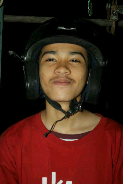 AdiGuna51's tweet photo. #punya alis punya kumis,wanita menangis wkwkwk https://t.co/JwWnSdFJI7