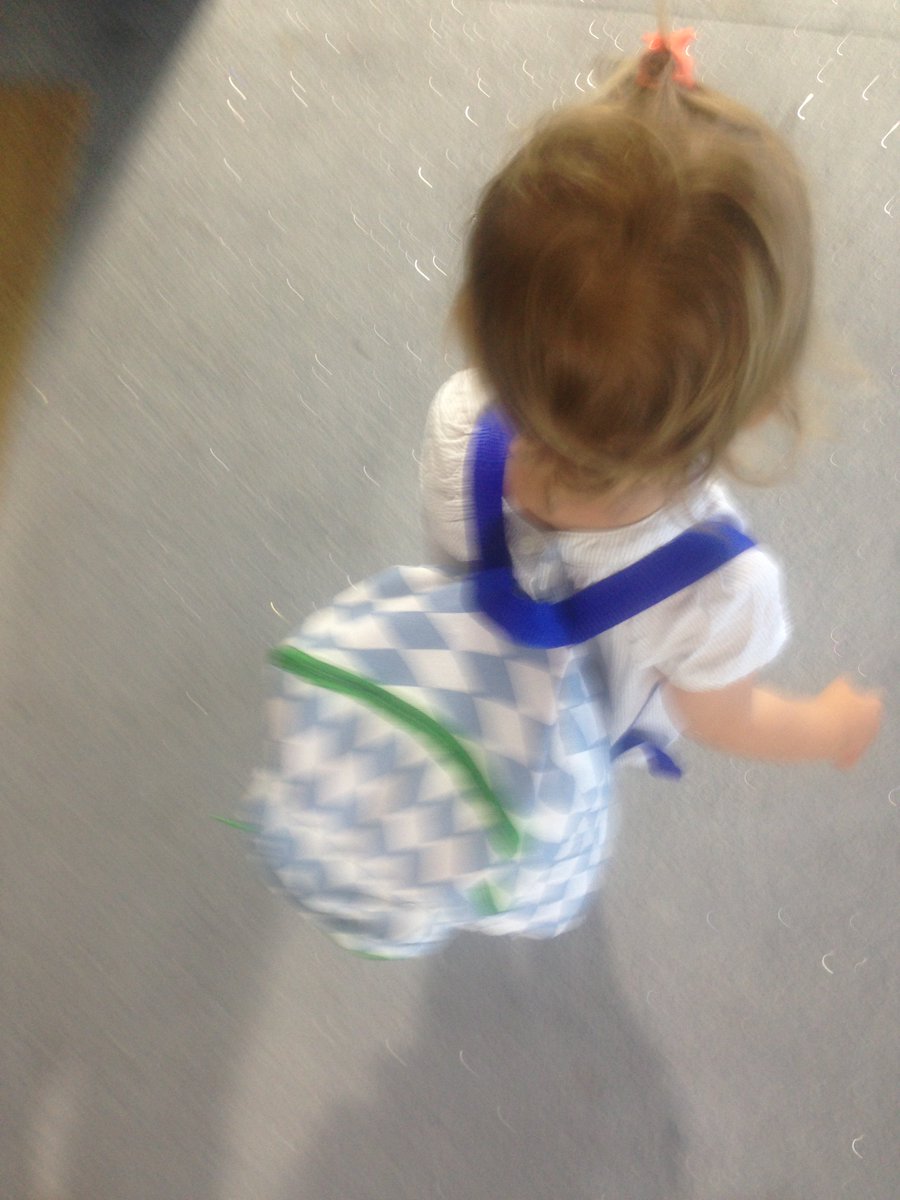 NomadBebe's tweet photo. Some Pic of the Best Toddler/Kids travel bag https://t.co/i4yopdTnio #mommyblog @TopMommyBlogs #mamas #coolmumclub https://t.co/a3AMHoRr0Q