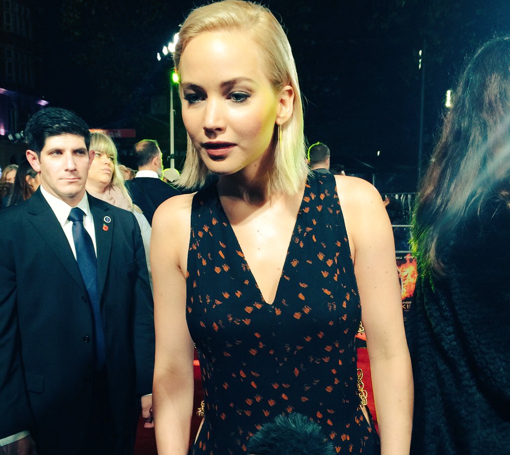 Jennifer Lawrence looks stunning on the #HungerGamesPremiere red carpet #MockingjayPremiere <a href="/TheHungerGames/">The Hunger Games</a>