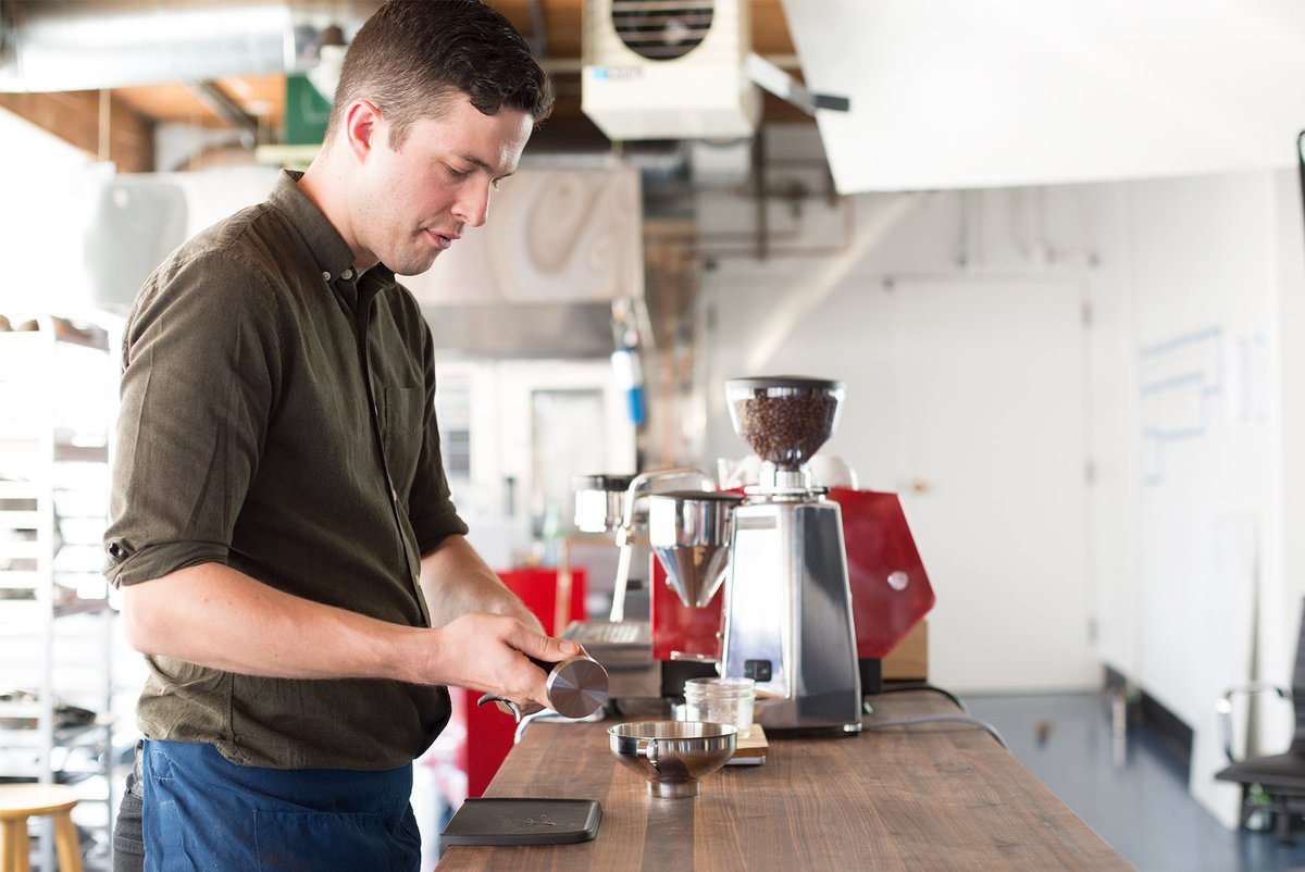 LaMarzoccoHome's tweet image. ICYMI: We talked shot sizes &amp;amp; steaming with @GandBcoffee’s Charles Babinski.

Get his take: home.lamarzoccousa.com/drink-preferen…