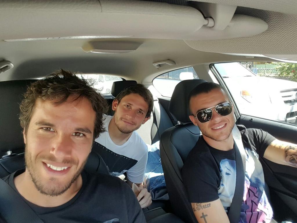 Volviendo del entrenamiento con mis amigos Cristian #Tabó y el "paragua" <a href="/LuisCaballero09/">Luis Neri</a>. Vamos #Atlas