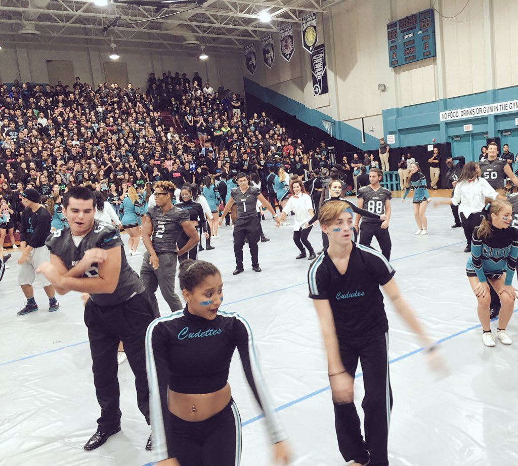sr_reef's tweet photo. Homecoming Pep Rally! Football Players, performers and teachers all made it an amazing pep rally #beathialeah #cudas https://t.co/NWPqDz5qEX