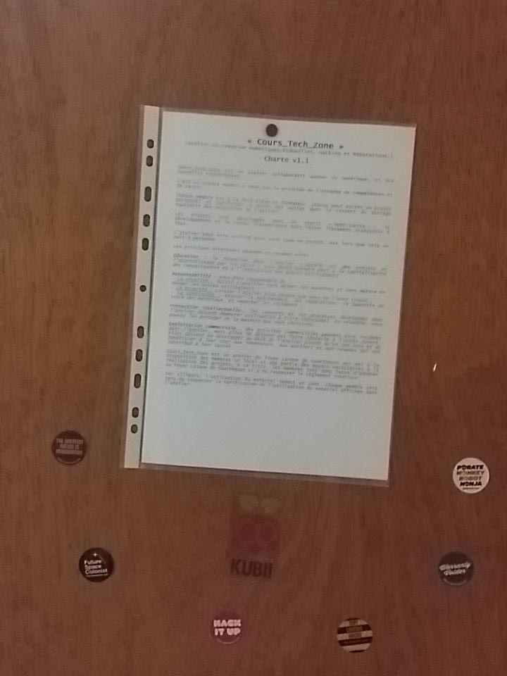 tyrower's tweet image. This door will be opening officially on Saturday =o) #CourTechZone #Fab #Make #Atelier #EducNum @Kubii_RPi @pimoroni
