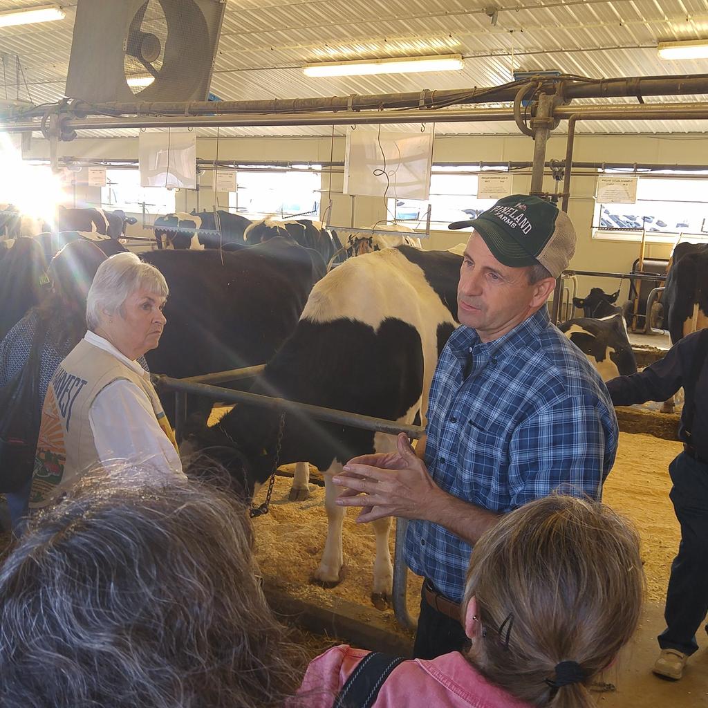 DrinkMaineMilk's tweet photo. American Agri-Women Confernce is in #Maine and touring @PinelandFarms @PinelandCheese today. #aaw2015 https://t.co/wONhlxoMfq