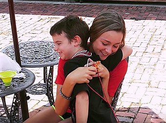 QuauhtliF's tweet photo. This Little Boy Lost Both Of His Parents, But The Way He's Grieving Is Inspiring
https://t.co/24dBR9ebF0 https://t.co/8yFEVDfeUl