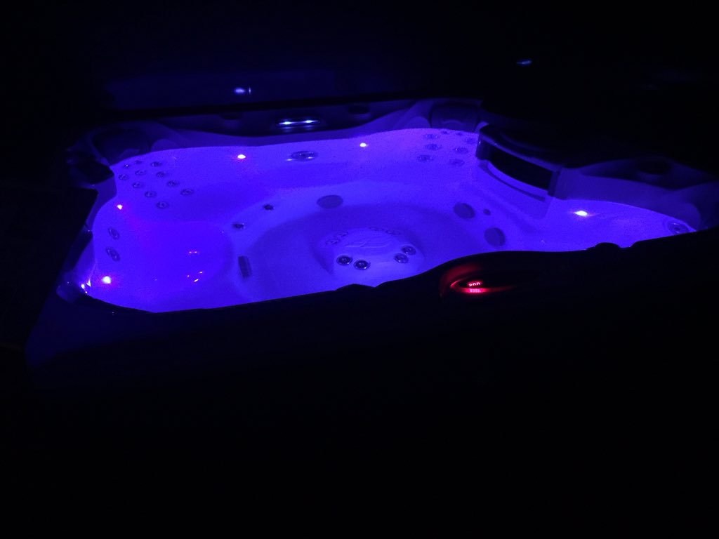 This Sundance 780 Chelsee looks stunning st night with its mood lighting. What better way to enjoy a cold dark night
