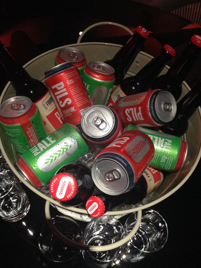 TheShardLondon's tweet photo. @fourpurebrewing drinks #local #brewery #ShardTalks Choosing a place to work has now become a lot more interesting. https://t.co/fqbXLX3sBa