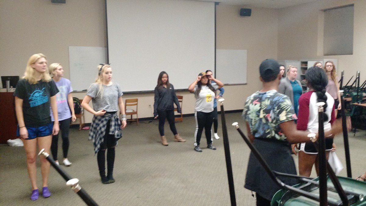 missgreengold's tweet photo. The girls are getting ready for Saturday! Are you ready? https://t.co/znOQwpzwtJ