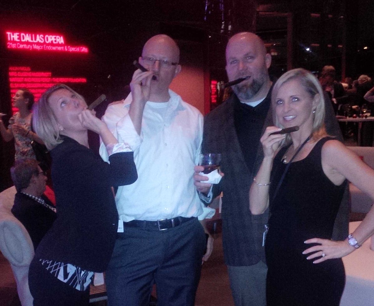 AngiIzzi's tweet image. Rollin' in Big D #TxA2015 #buryparty #revitafterhours @SarahATBrown @AaronVorwerk @MattJezyk