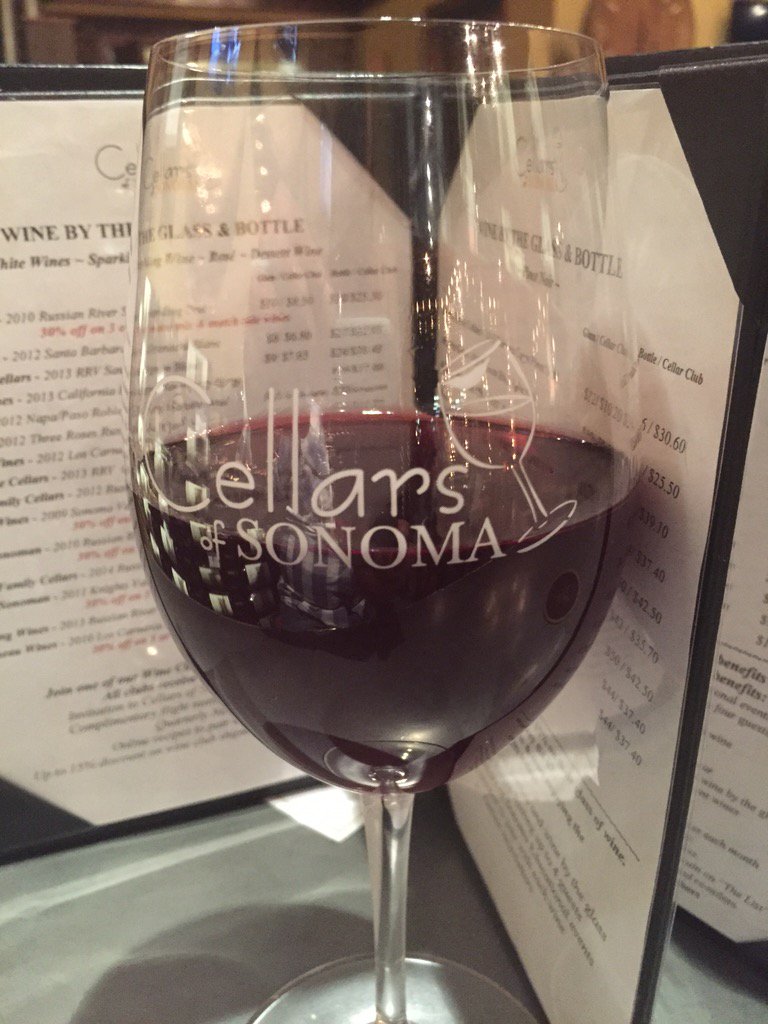 cheers! #pinotnoir #wineoclock