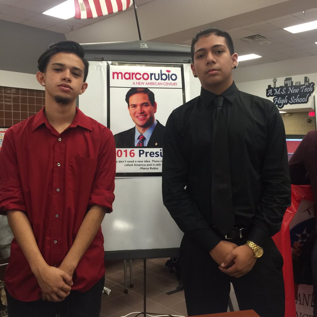 Jonathan_Estala's tweet photo. #TeamRubio #Amsnth #VoteRubio https://t.co/ARxGi9VBy9