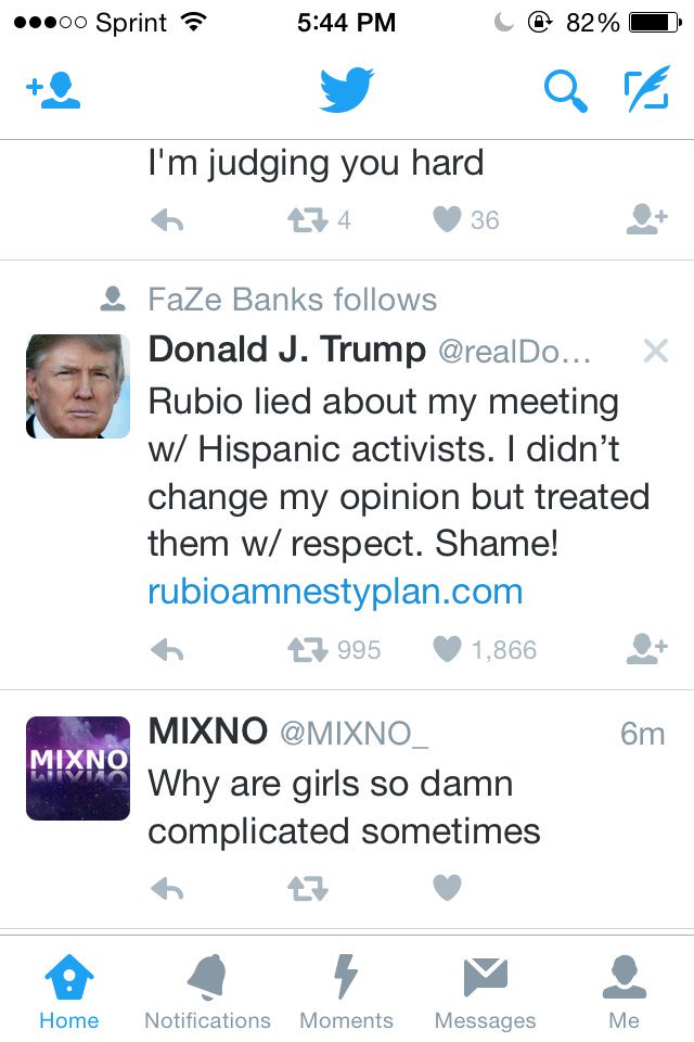 SlayAtDawn's tweet photo. Bruh xDD 😂😂 banks follows trump I'm killing my self ✌️ https://t.co/fccz1xp84O