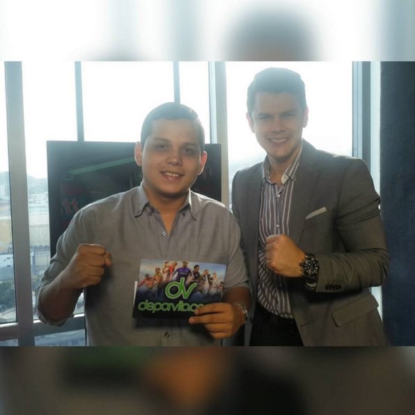 vitotvo's tweet photo. Ya en VIVO con el programa @DeporVito con nuestro invitado especial #DiegoRueda por https://t.co/OP5K1ekdAm https://t.co/TrtEKEgIod