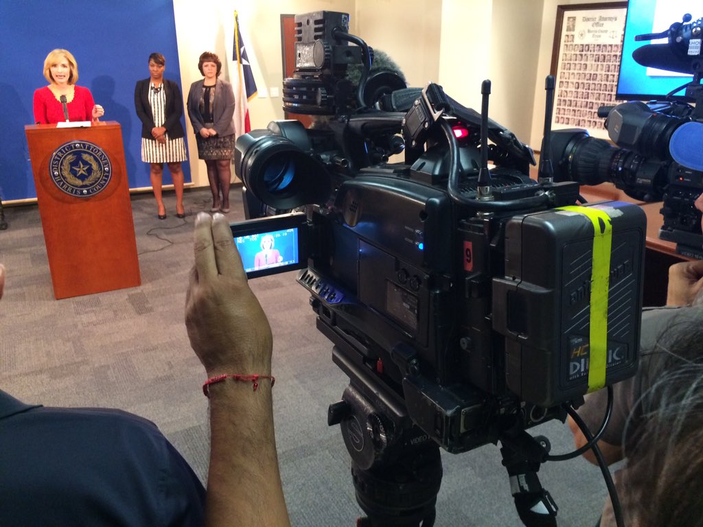DADevonAnderson's tweet photo. Today we announced as 1-1-16 First Chance Intervention Program will be mandatory. Officers offer program on streets https://t.co/ZqLppbYwsn