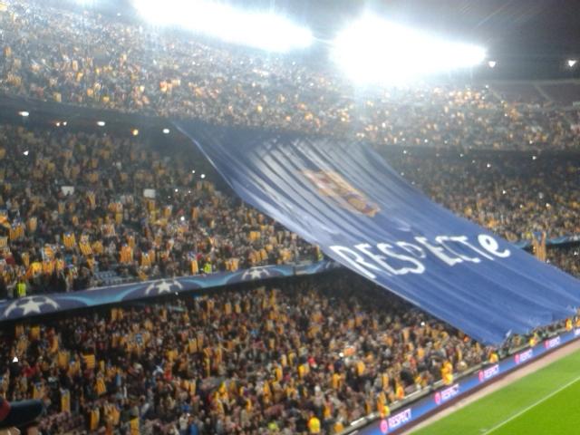 FsZimbabwe's tweet photo. La fuerza del pueblo es imparable / The strength of the citizens is unstoppable #FCBBate #Champions #UCL #CampNou https://t.co/11ZykYle66