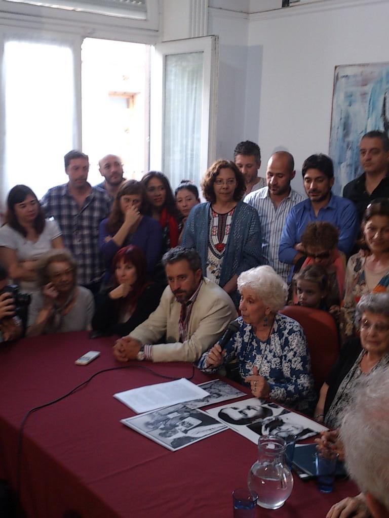 redxlaid's tweet photo. Conferencia de prensa en Abuelas #118 https://t.co/I37H5Zt8pN