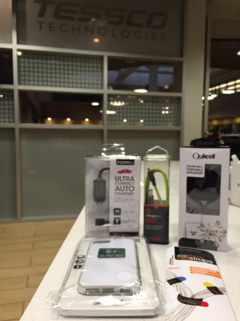 quikcell drench waterproof speaker