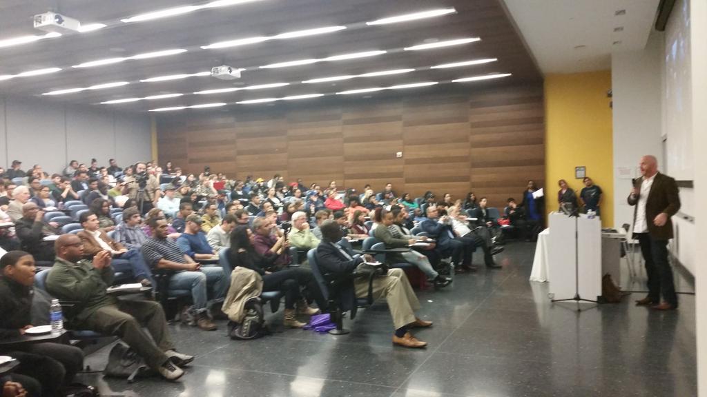 JohnJayResearch's tweet photo. Crowd for @radleybalko @JohnJayCollege for #WarriorCop #booktalk @JohnJayPresJT @JohnJayPRI @NNSCommunities https://t.co/3LtmAX6bsT