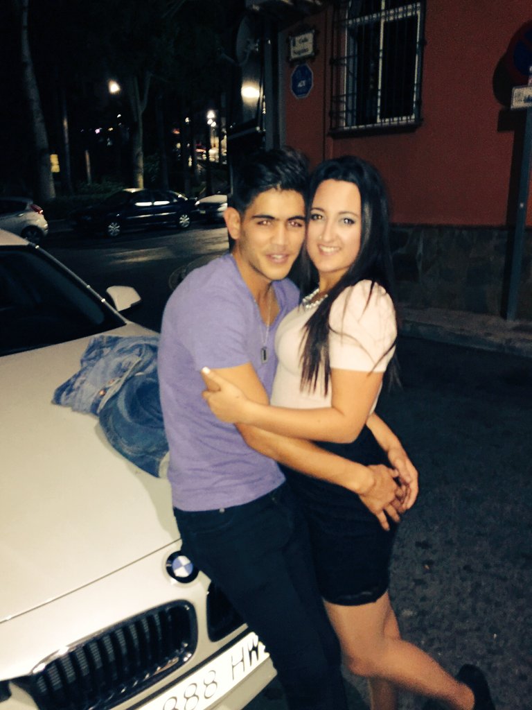 Maarian032's tweet photo. Cuando se elige a alguien, se renuncia al resto y yo te elegiria a ti una y mil veces mas❤😍😘 https://t.co/EcjhGKaXVH